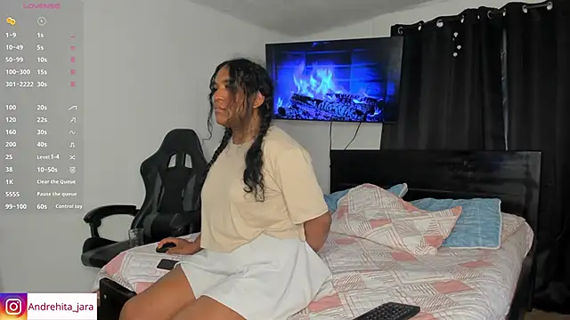 Snapshot of madisonbrunette chatting on October 20, 2025, 8:09 pm madisonbrunette online show from October 20, 2025, 8:09 pm