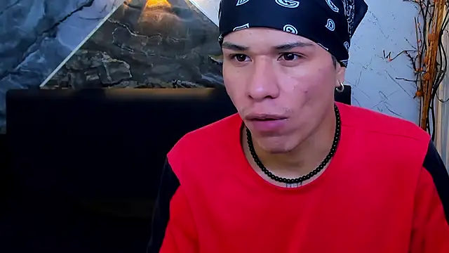 Snapshot of anyelo_waller chatting on December 29, 2024, 8:26 pm anyelo waller online show from December 29, 2024, 8:26 pm