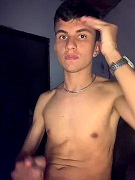 Snapshot of gabrielzinnnn085 chatting on October 26, 2025, 3:12 am gabrielzinnnn085 online show from October 26, 2025, 3:12 am