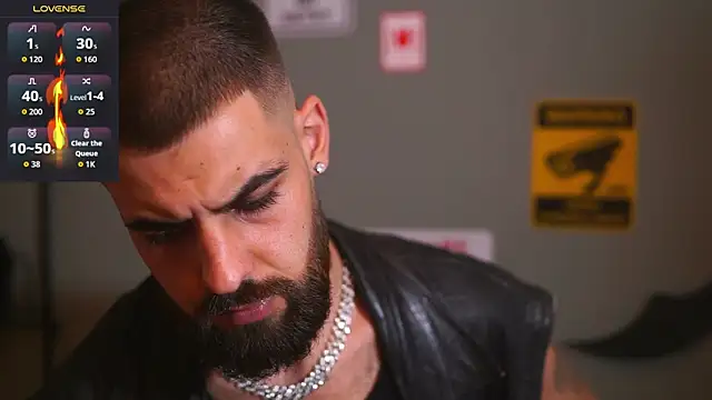 HairyRobxxx online show from December 3, 2025, 7:34 pm