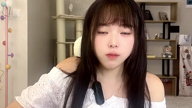 Chenjing0 online show from October 15, 2025, 2:55 am