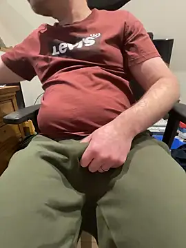 calypsohot online show from February 13, 2026, 4:58 pm