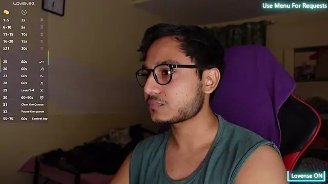 fuckkboy101 online show from October 1, 2025, 12:44 pm