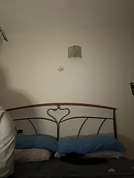 miaceleste online show from February 17, 2025, 6:59 pm