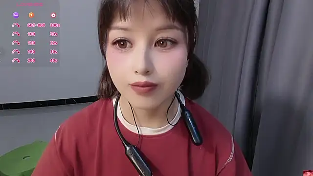 Lucky-xiuxiu online show from October 1, 2025, 3:18 pm