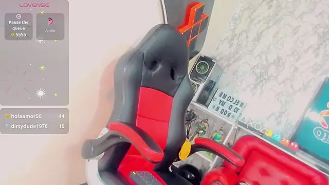 Gisele fox online show from March 18, 2025, 1:43 am