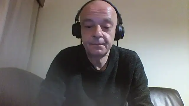 Snapshot of horndude187187 chatting on January 3, 2025, 1:05 am horndude187187 online show from January 3, 2025, 1:05 am