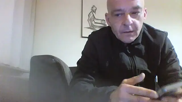 Snapshot of horndude187187 chatting on January 10, 2025, 7:54 pm horndude187187 online show from January 10, 2025, 7:54 pm