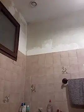 javierpasteur69 online show from February 13, 2025, 7:31 pm