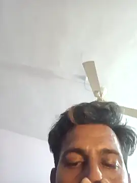 MAGNETICDADDY8 online show from March 13, 2025, 2:12 pm