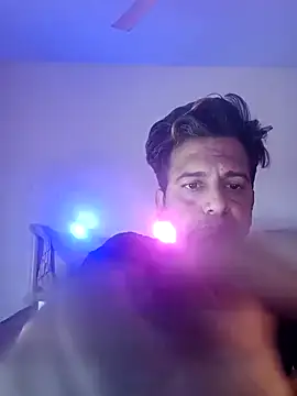 MAGNETICDADDY8 online show from March 14, 2025, 4:21 am