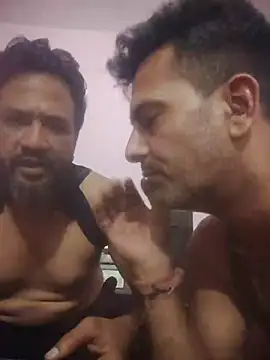 MAGNETICDADDY8 online show from October 7, 2025, 6:49 pm