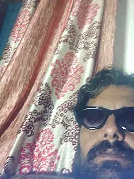 MAGNETICDADDY8 online show from January 15, 2026, 7:17 pm