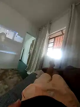 manterei2 online show from October 29, 2025, 9:11 am