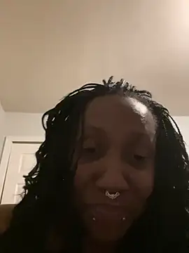 Snapshot of Yoshibaby2670 chatting on February 11, 2025, 12:58 pm Yoshibaby2670 online show from February 11, 2025, 12:58 pm