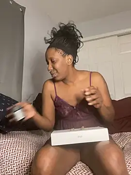 Snapshot of Yoshibaby2670 chatting on February 28, 2025, 12:09 pm Yoshibaby2670 online show from February 28, 2025, 12:09 pm