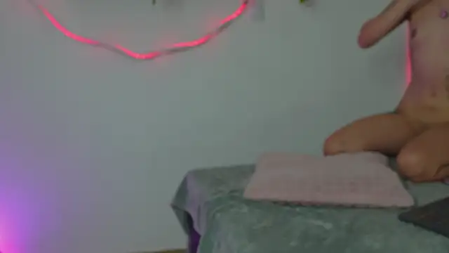Snapshot of bri_cullen chatting on July 9, 2026, 1:48 pm bri cullen online show from July 9, 2026, 1:48 pm