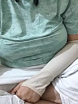 mallupriyapriya online show from March 19, 2026, 10:14 pm