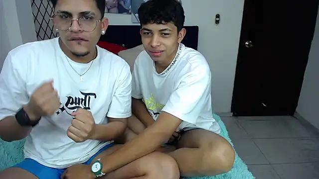 twinkmilk  online show from February 11, 2025, 11:54 am