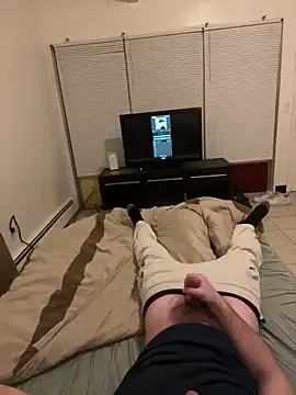 coreyl9718 online show from February 14, 2025, 2:39 am