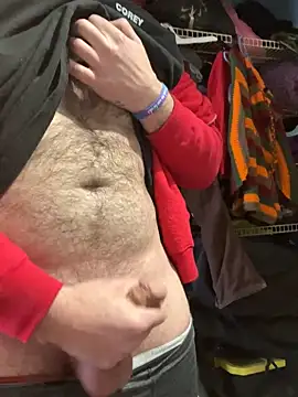 coreyl9718 online show from February 19, 2025, 7:38 pm