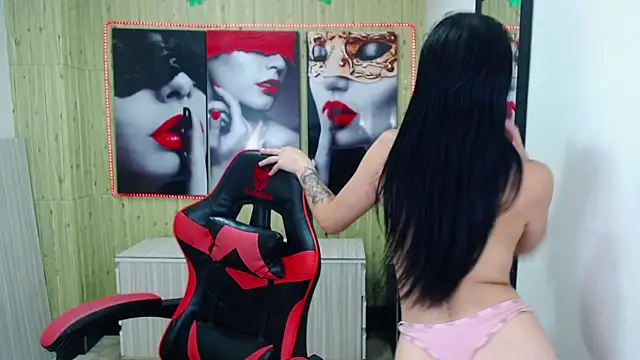 Anniee x online show from January 14, 2025, 2:43 pm