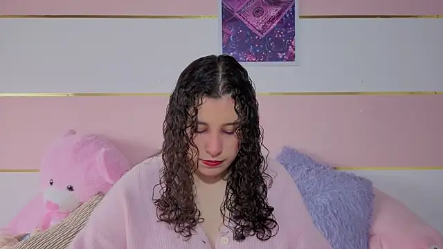 Charlotte  Miller online show from December 16, 2025, 11:59 am