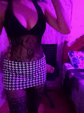 Angelnirvanaa online show from April 28, 2026, 2:22 pm