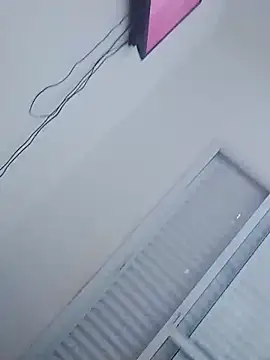 Paoolla online show from February 19, 2026, 8:10 am