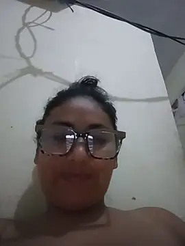 acuarela online show from January 20, 2025, 9:43 pm