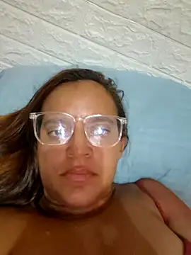 AliceRuivinha2 online show from March 9, 2025, 12:53 pm