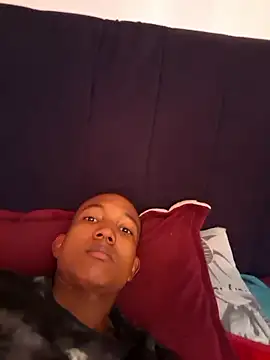 EmiroAndr3S online show from January 8, 2026, 4:42 pm