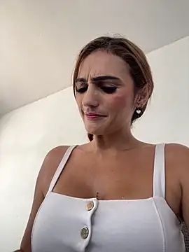 Samantha bigboobs online show from February 17, 2025, 8:36 pm