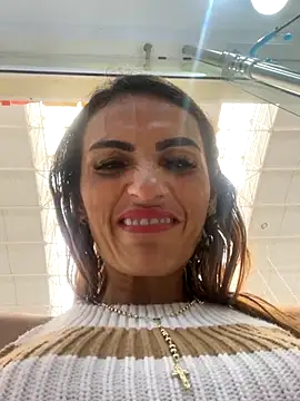 Samantha bigboobs online show from December 20, 2025, 4:36 pm