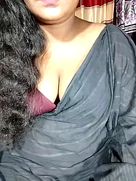 YERY HOT online show from October 2, 2025, 5:42 pm