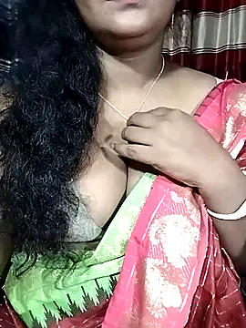 YERY HOT online show from October 12, 2025, 5:34 pm