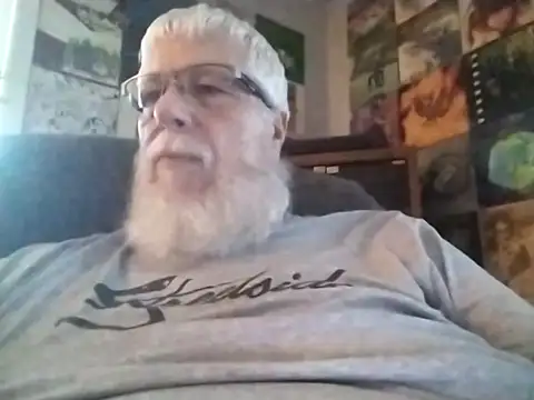 Snapshot of Futura_intx chatting on October 4, 2025, 8:29 pm Futura intx online show from October 4, 2025, 8:29 pm