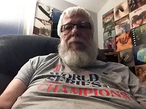 Snapshot of Futura_intx chatting on October 24, 2025, 11:56 pm Futura intx online show from October 24, 2025, 11:56 pm