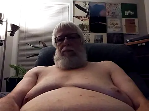 Snapshot of Futura_intx chatting on November 4, 2025, 10:36 am Futura intx online show from November 4, 2025, 10:36 am