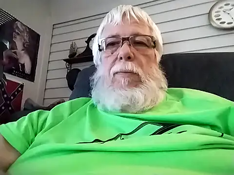 Snapshot of Futura_intx chatting on November 23, 2025, 4:29 pm Futura intx online show from November 23, 2025, 4:29 pm