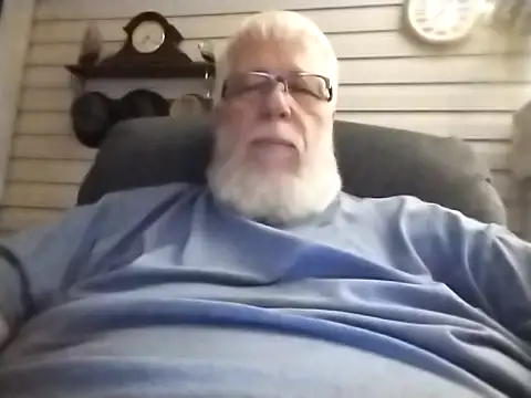 Snapshot of Futura_intx chatting on December 18, 2025, 1:22 am Futura intx online show from December 18, 2025, 1:22 am