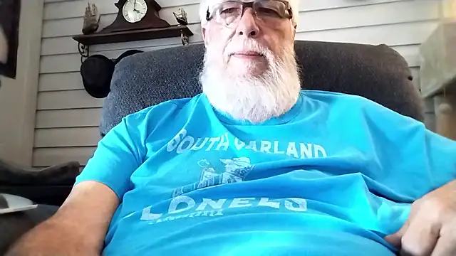 Snapshot of Futura_intx chatting on January 7, 2026, 10:01 pm Futura intx online show from January 7, 2026, 10:01 pm