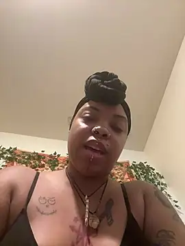 Snapshot of Sinsationalhoneii chatting on February 28, 2025, 1:47 am Sinsationalhoneii online show from February 28, 2025, 1:47 am