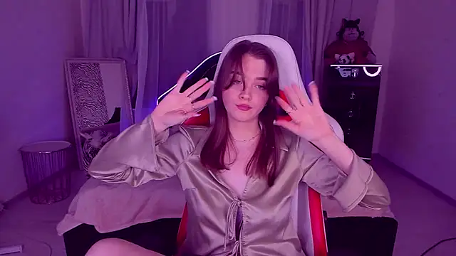 VITA TESS online show from February 8, 2025, 5:18 pm