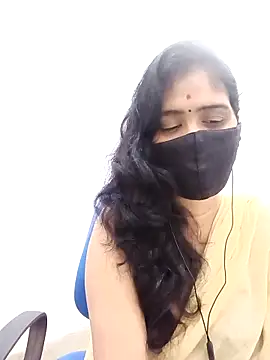 Lucky-Deepthi online show from September 28, 2025, 12:27 am
