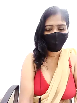 Lucky-Deepthi online show from October 6, 2025, 9:23 pm