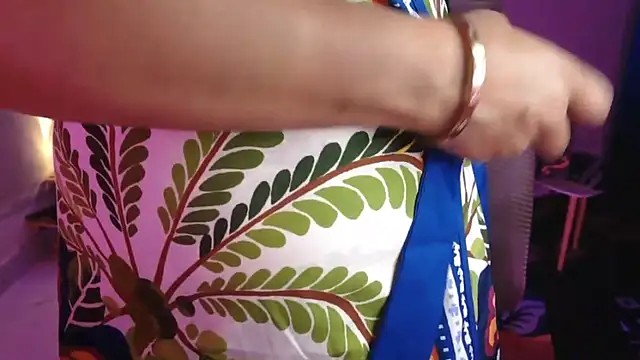 Mitikaa online show from April 18, 2026, 7:07 pm