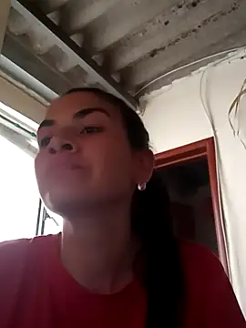 Snapshot of blue_and_whithe chatting on April 1, 2026, 7:33 pm blue and whithe online show from April 1, 2026, 7:33 pm