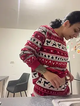 NNNoire online show from December 3, 2025, 5:22 pm