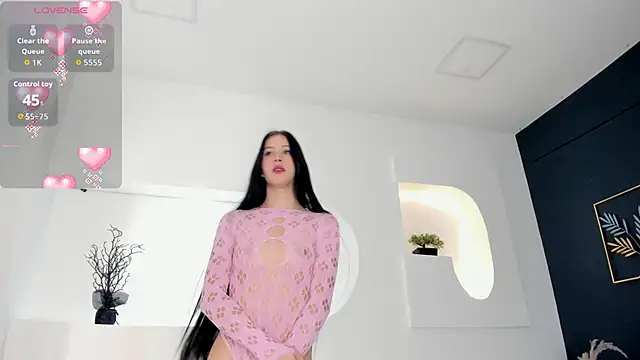 sara  jones gh online show from February 23, 2026, 5:21 pm